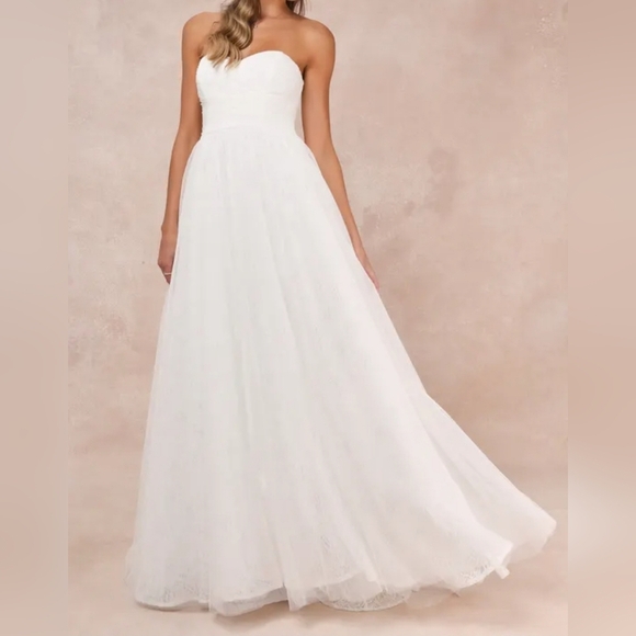 Lulus Blissful Forever White Tulle Lace Strapless Pleated Maxi Wedding Dress - Picture 5 of 13